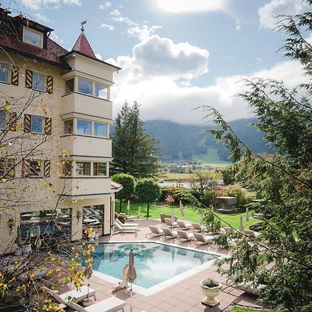 Majestic - Unique Spa Resort Brunico Bagian luar foto