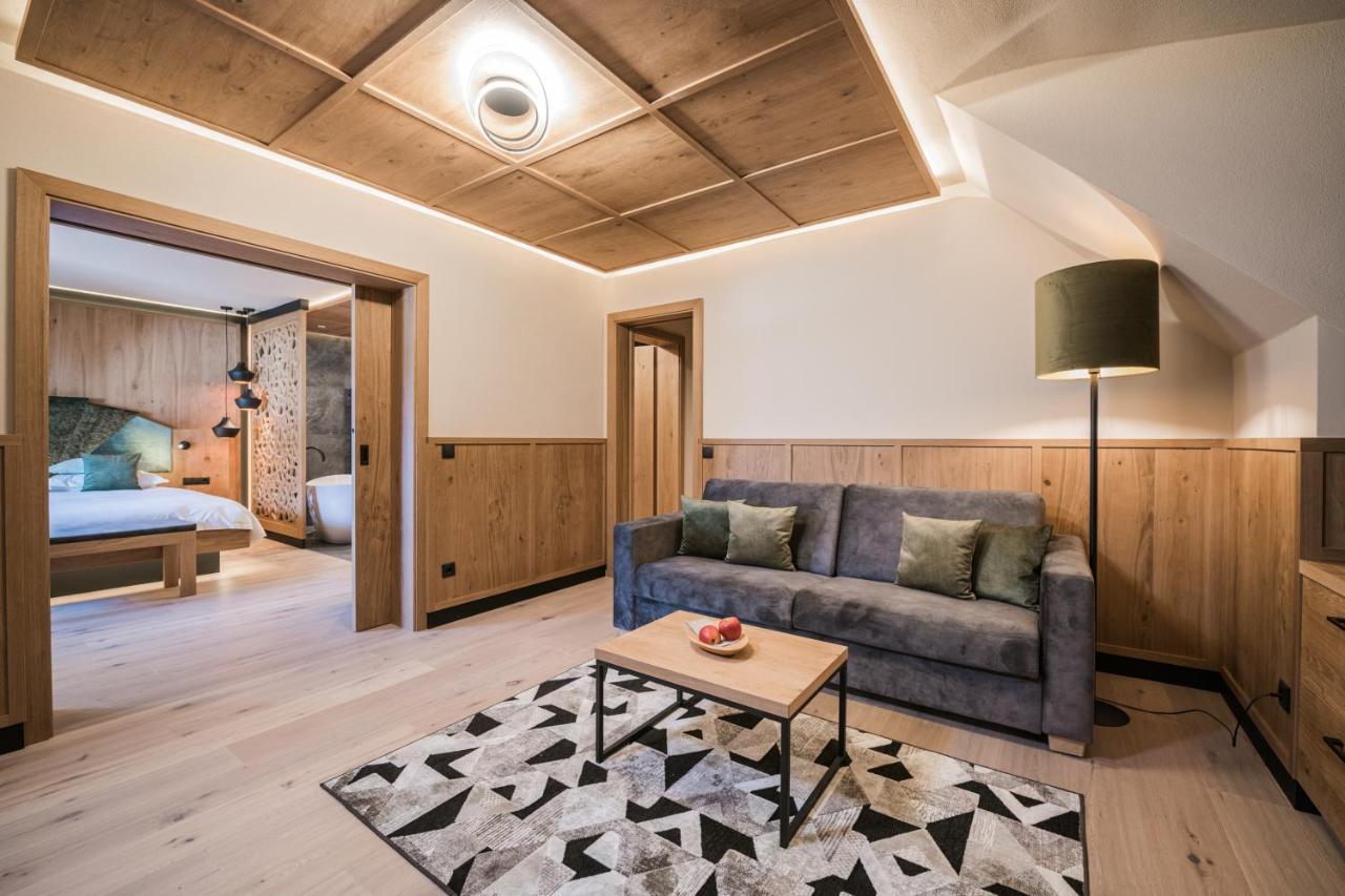 Majestic - Unique Spa Resort Brunico Bagian luar foto