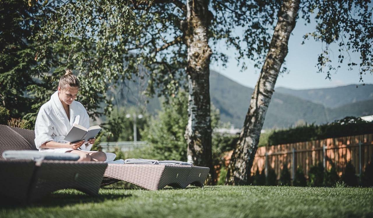 Majestic - Unique Spa Resort Brunico Bagian luar foto