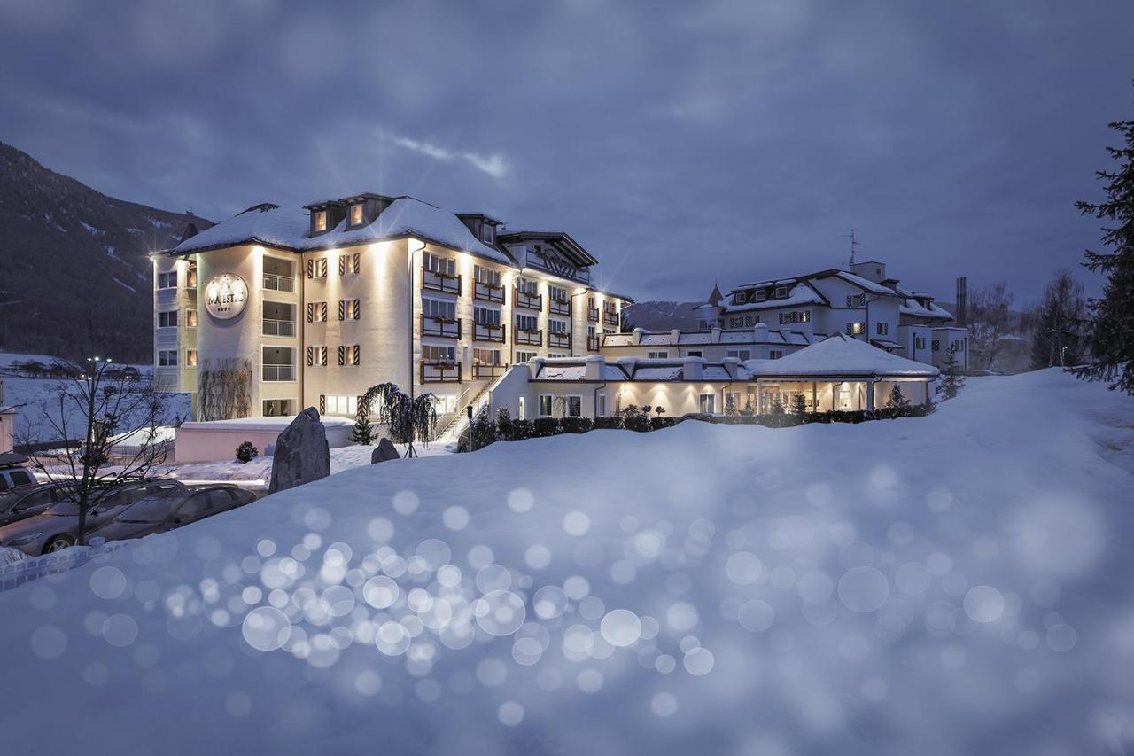 Majestic - Unique Spa Resort Brunico Bagian luar foto