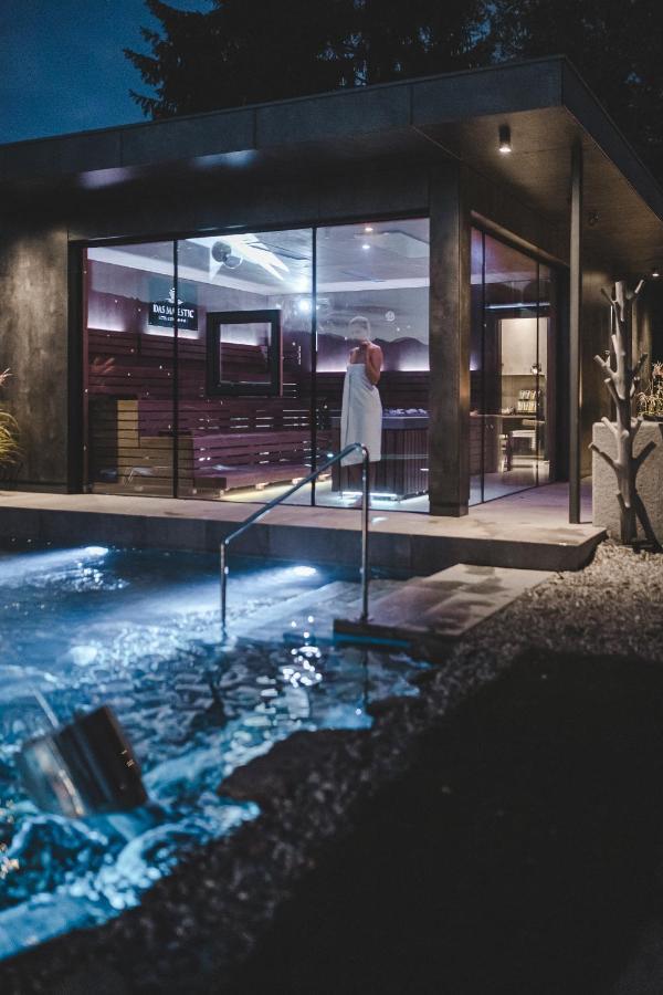 Majestic - Unique Spa Resort Brunico Bagian luar foto