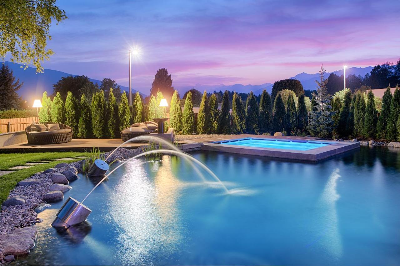 Majestic - Unique Spa Resort Brunico Bagian luar foto
